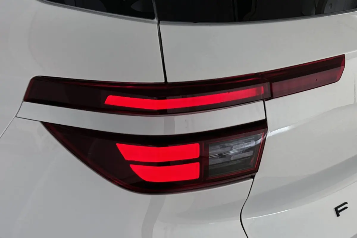 1.2 Turbo Hybrid GS Hybride Automaat Voordeel