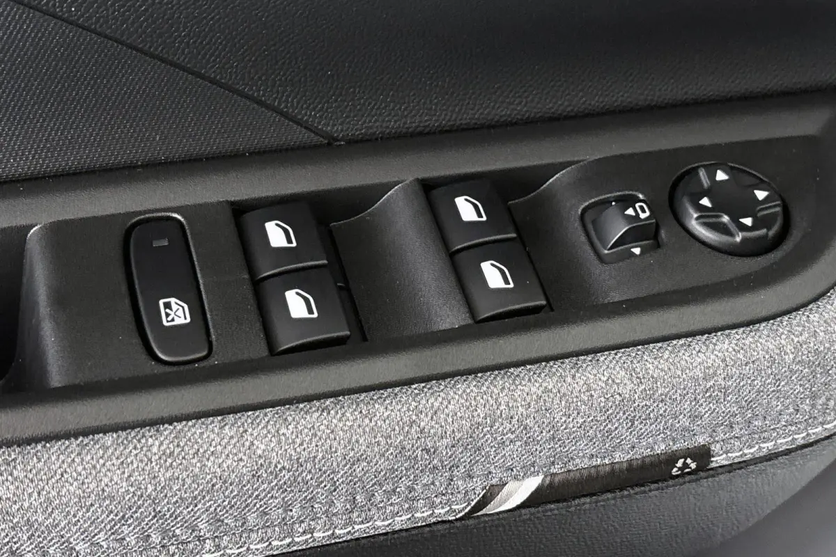 1.2 Turbo Hybrid GS Hybride Automaat Voordeel