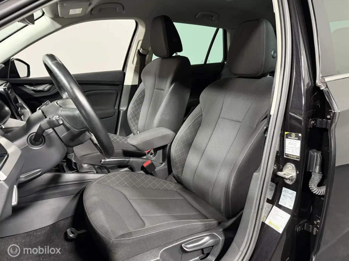 1.0 TSI Active CARPLAY |CAMERA | PDC