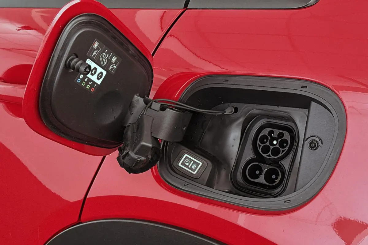 Urban 54 kWh SOH 97% Pack Style Apple CarPlay