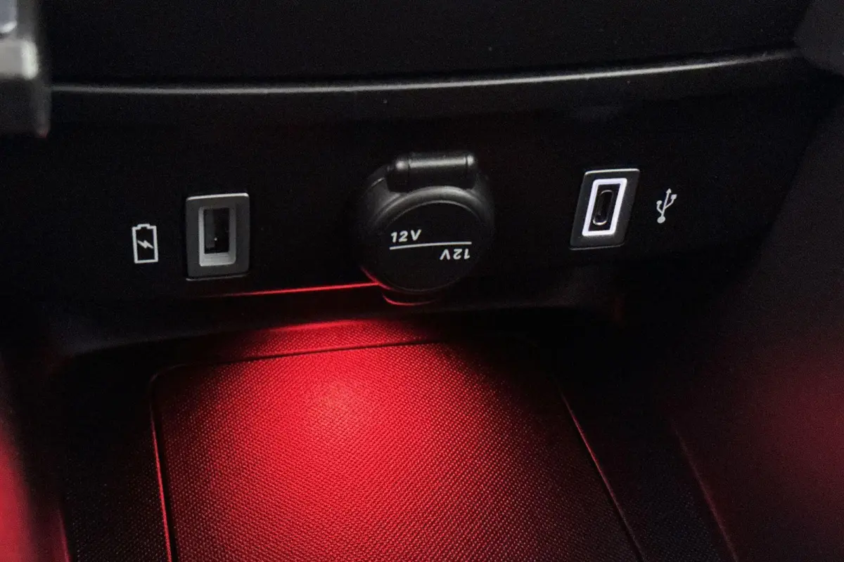 Urban 54 kWh SOH 97% Pack Style Apple CarPlay