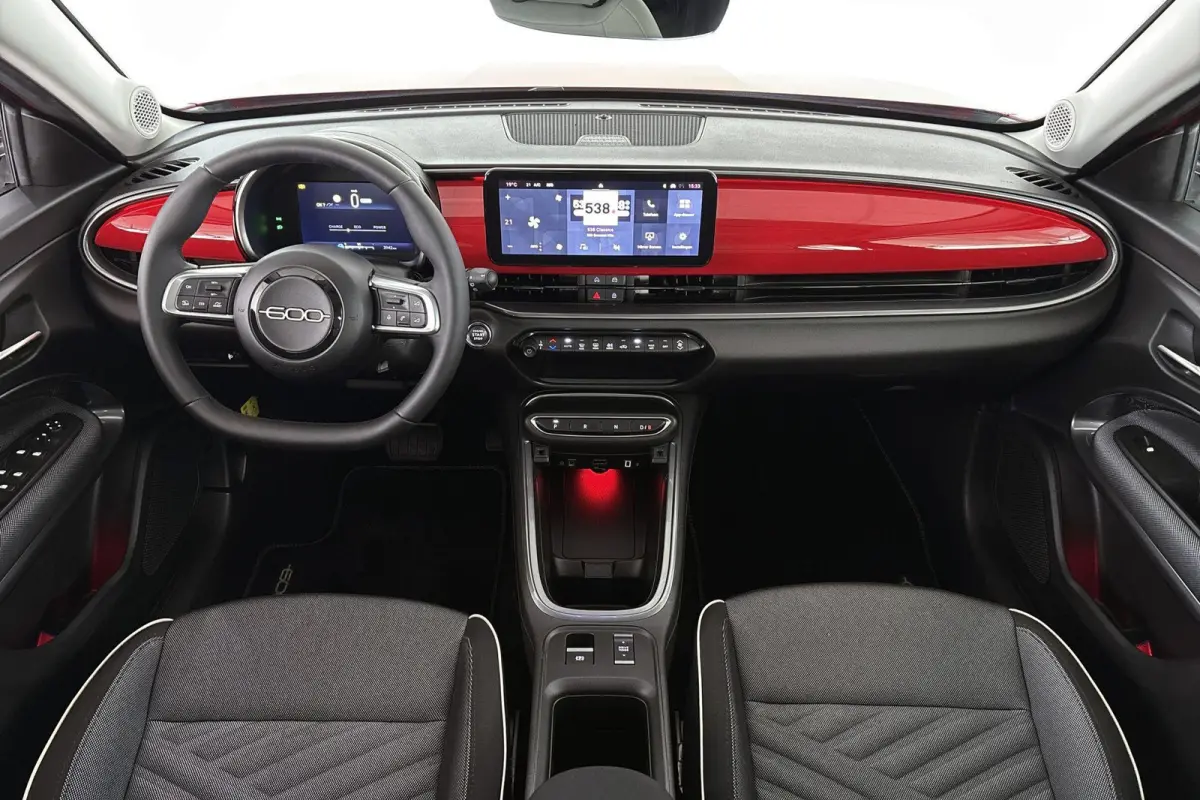 Urban 54 kWh SOH 97% Pack Style Apple CarPlay