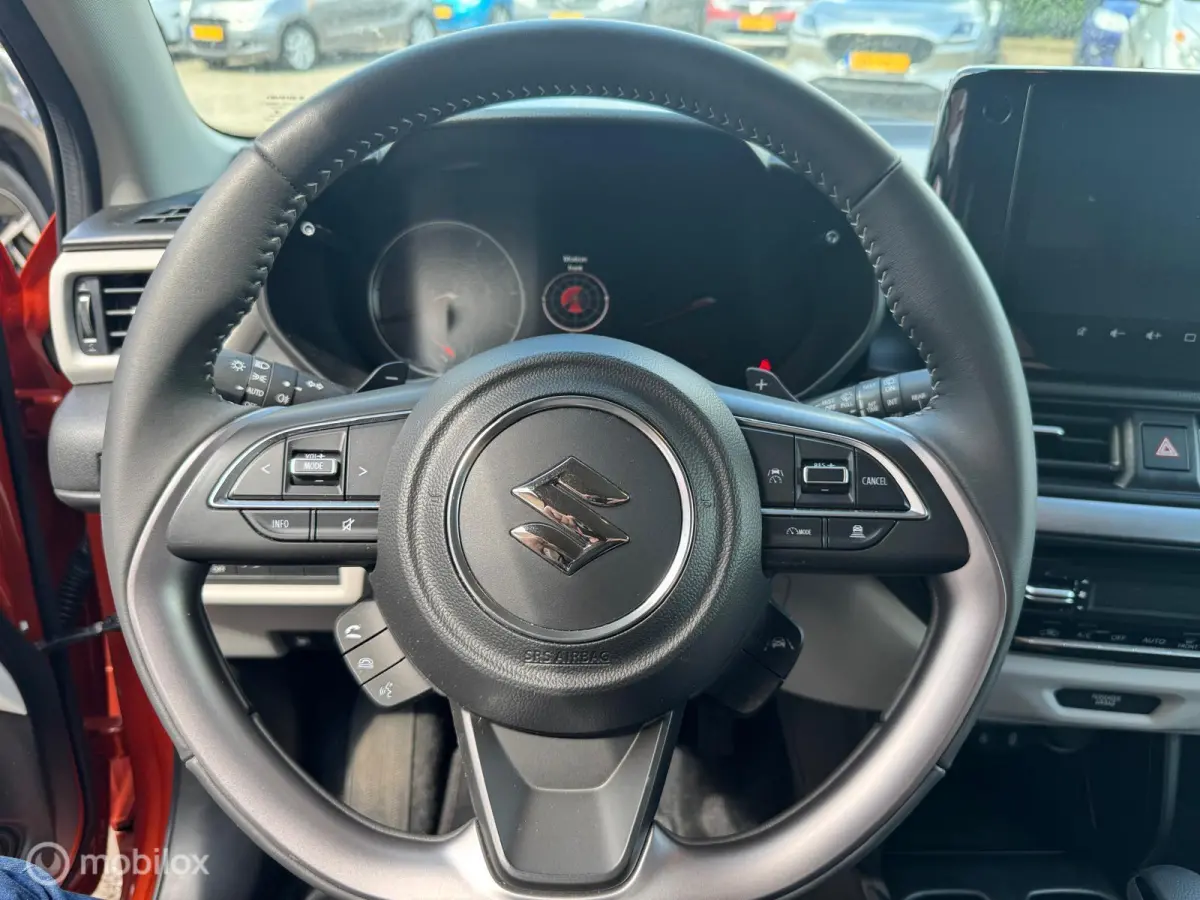 1.2 Style Smart Hybrid