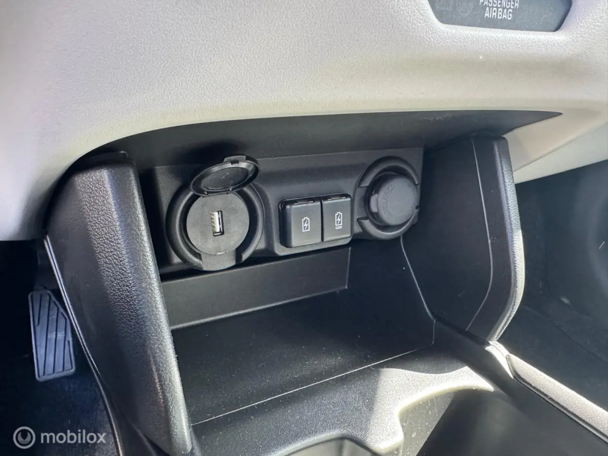 1.2 Style Smart Hybrid