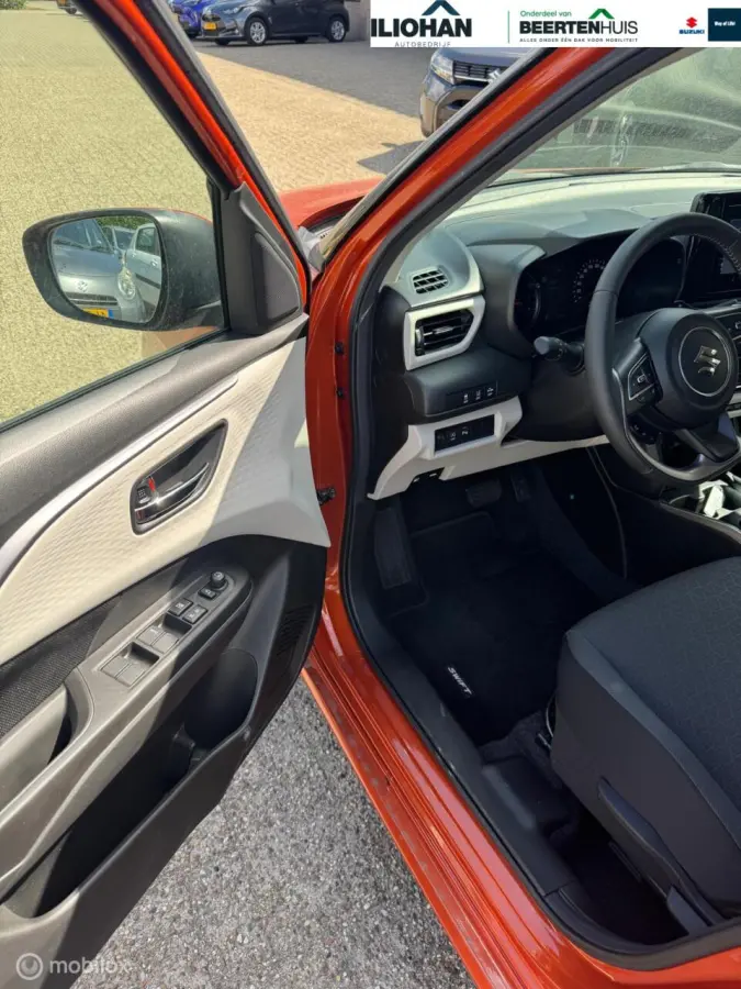 1.2 Style Smart Hybrid