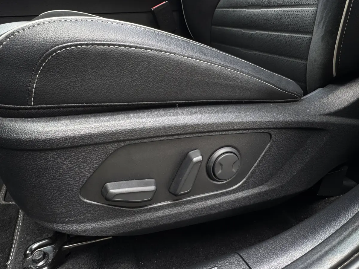 1.6 T-GDi 230 pk Hybrid GT-PlusLine Panoramadak, Stoelkoeling