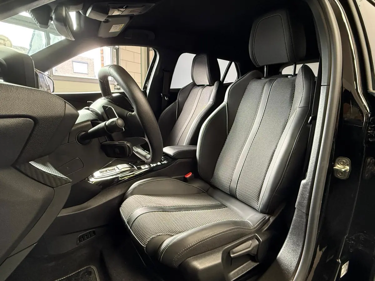 1.2 Hybrid 145 GT, 1 Jaar Bovag Garantie, Automaat, Carplay, Camera