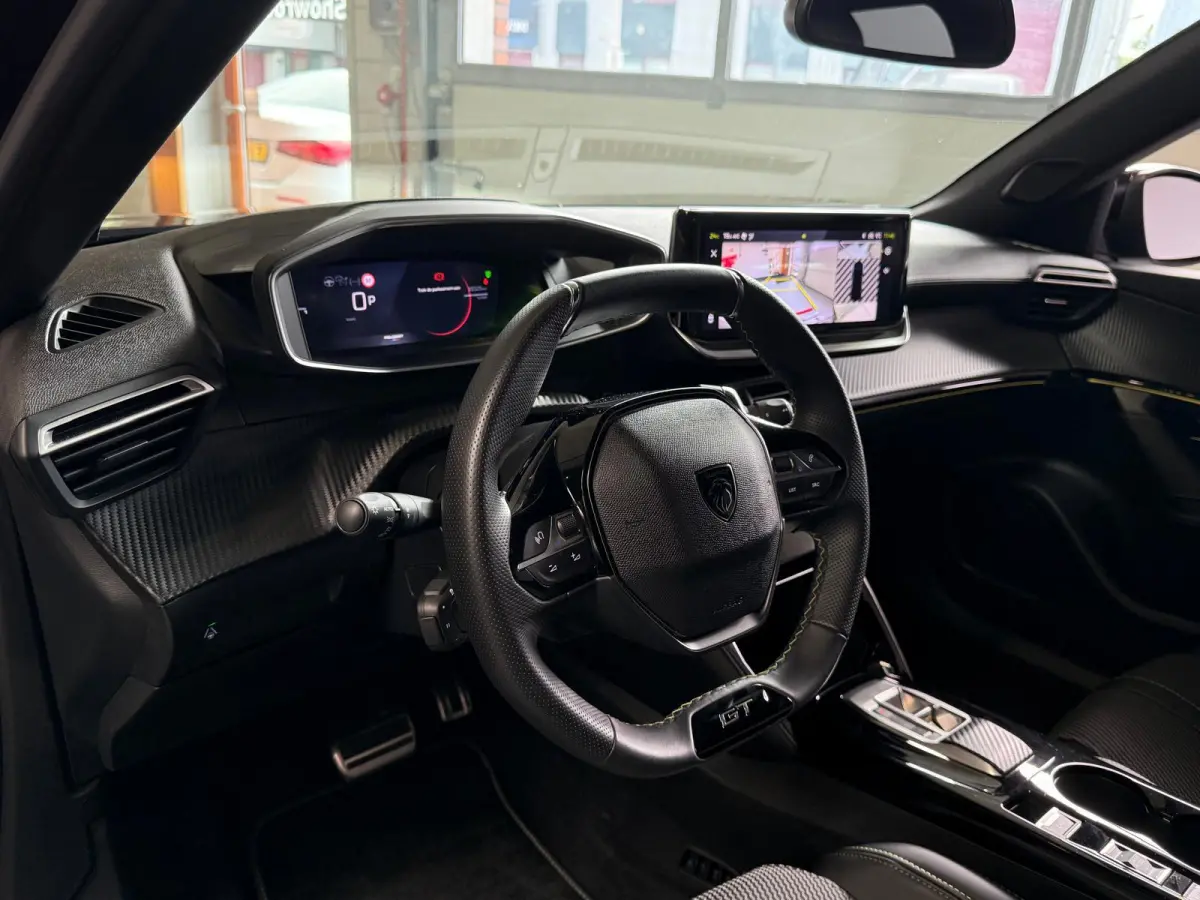 1.2 Hybrid 145 GT Automaat, Carplay, Camera