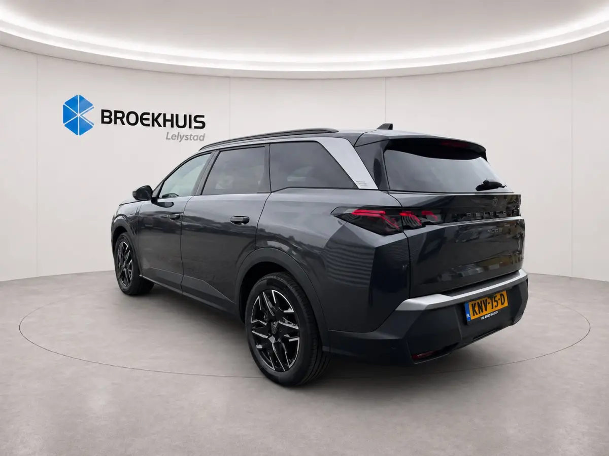 1.2 HYBRID 145PK 7-ZITS GT AUTOMAAT / NAVI / LEDER / CLIMA / FULL-LED / 19" LMV / KEYLESS / CAMERA / ADAPT. CRUISECONTROL / WINTERPAKKET / NIEUWSTAAT !!
