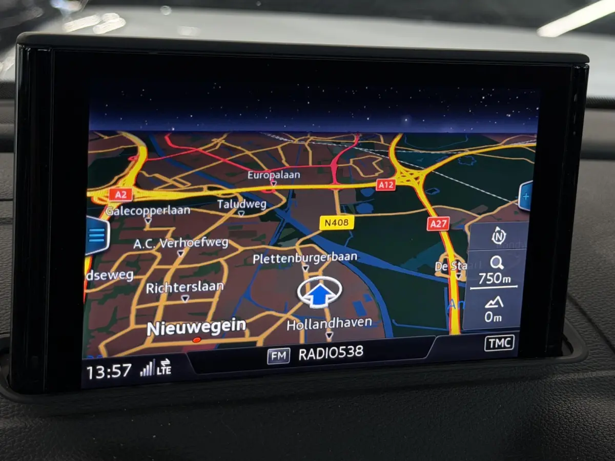30 TFSI Sport S Line Edition | Navi | PDC | Cruise | 18 inch | LED | Clima ( Vestiging - Nieuwegein )