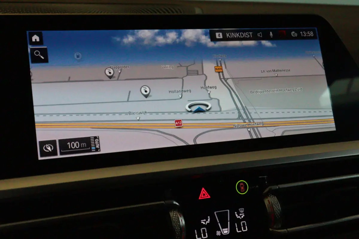 320e | NAVI / APPCONNECT | CLIMA | PDC V+A | STOELVERW | CRUISE |