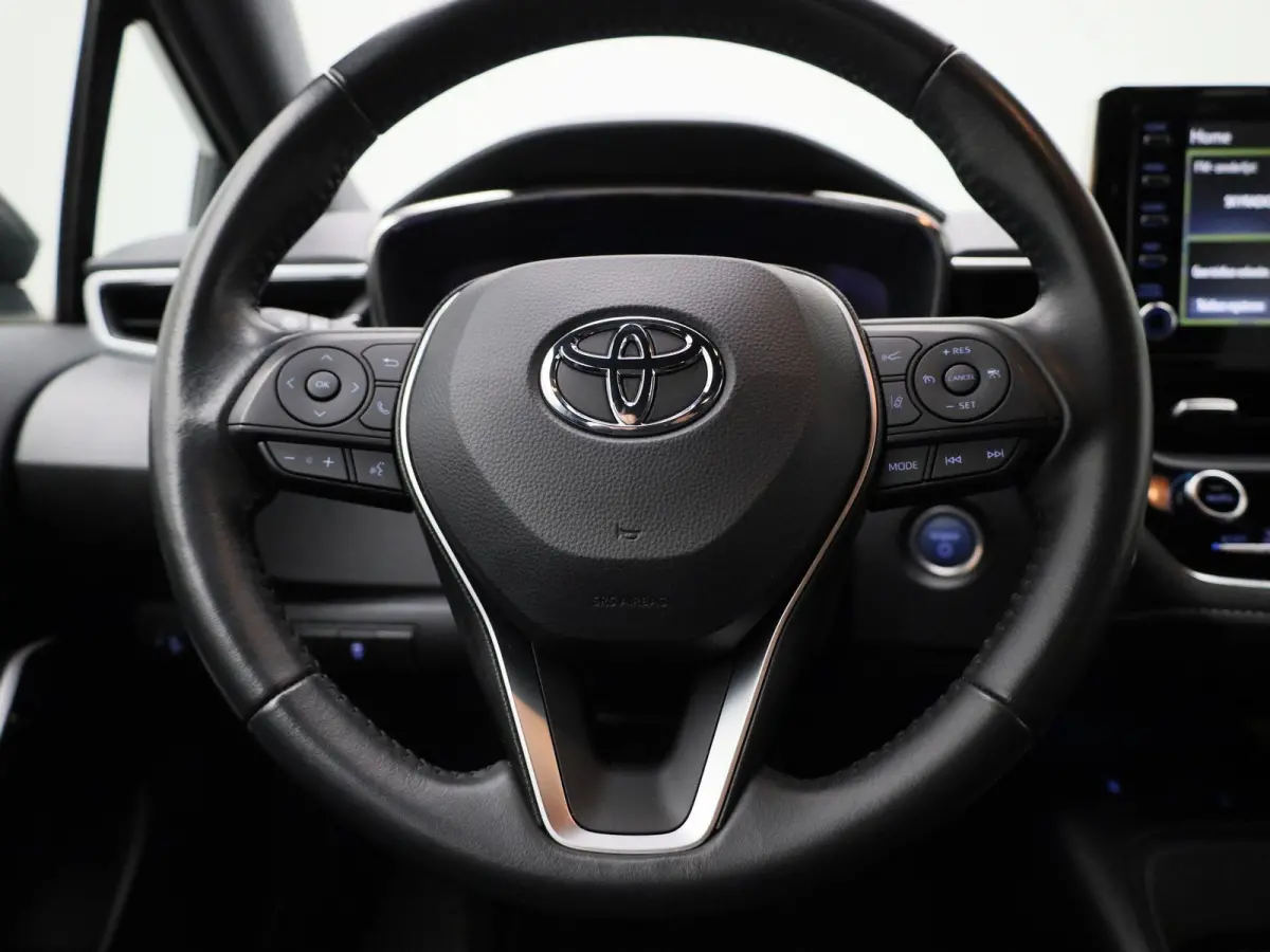 1.8 Hybrid Business Plus AUTOMAAT | NAVIGATIE | CAMERA | APPLE CARPLAY | STOELVERWARMING | KEYLES | LED | CLIMA | CRUISE | HALF-LEER | 17 INCH | 12 MAANDEN BOVAG GARANTIE |
