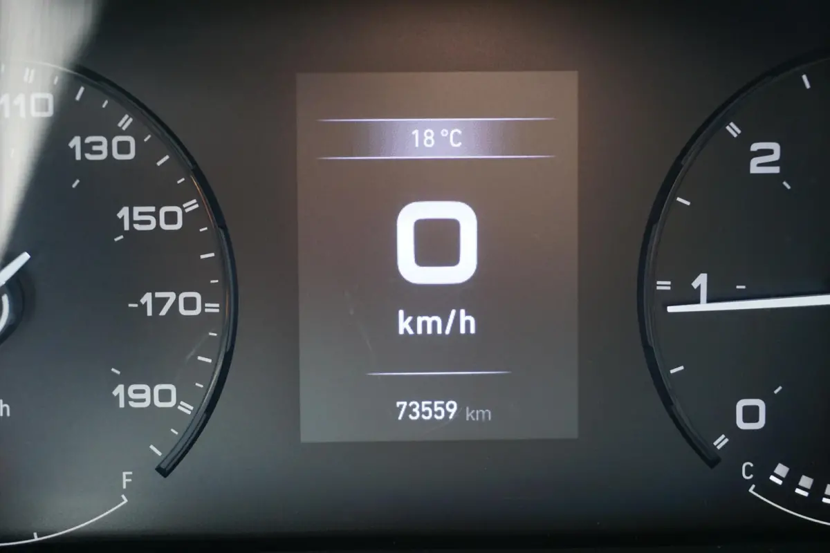 35 2.2 MultiJet L3H2 in Topstaat |Bijzondere kleur |Camera |Cruise |Carplay |Android auto |Climate control |Trekhaak |Keyless entry en start |Geveerde bestuurdersstoel