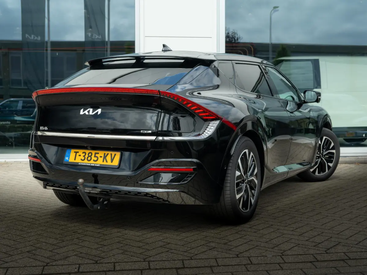 GT-Line 77.4 kWh | Nederlandse dealer onderhouden auto | Schuifkantel dak | Trekhaak 1600kg trekgewicht |