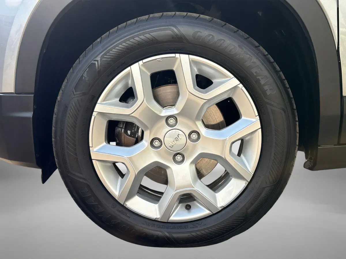 1.2 e-Hybrid Altitude
