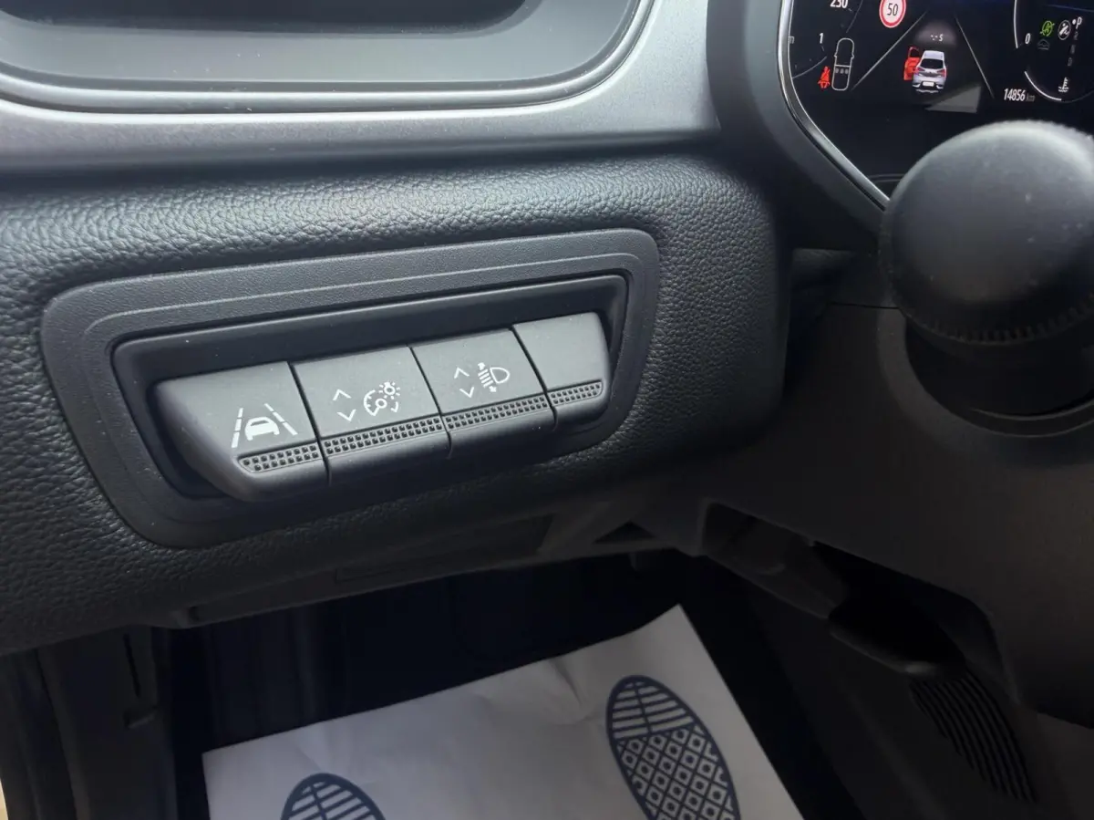 1.3 mild hybrid 140 techno - LANEASS/NAVI/PDC