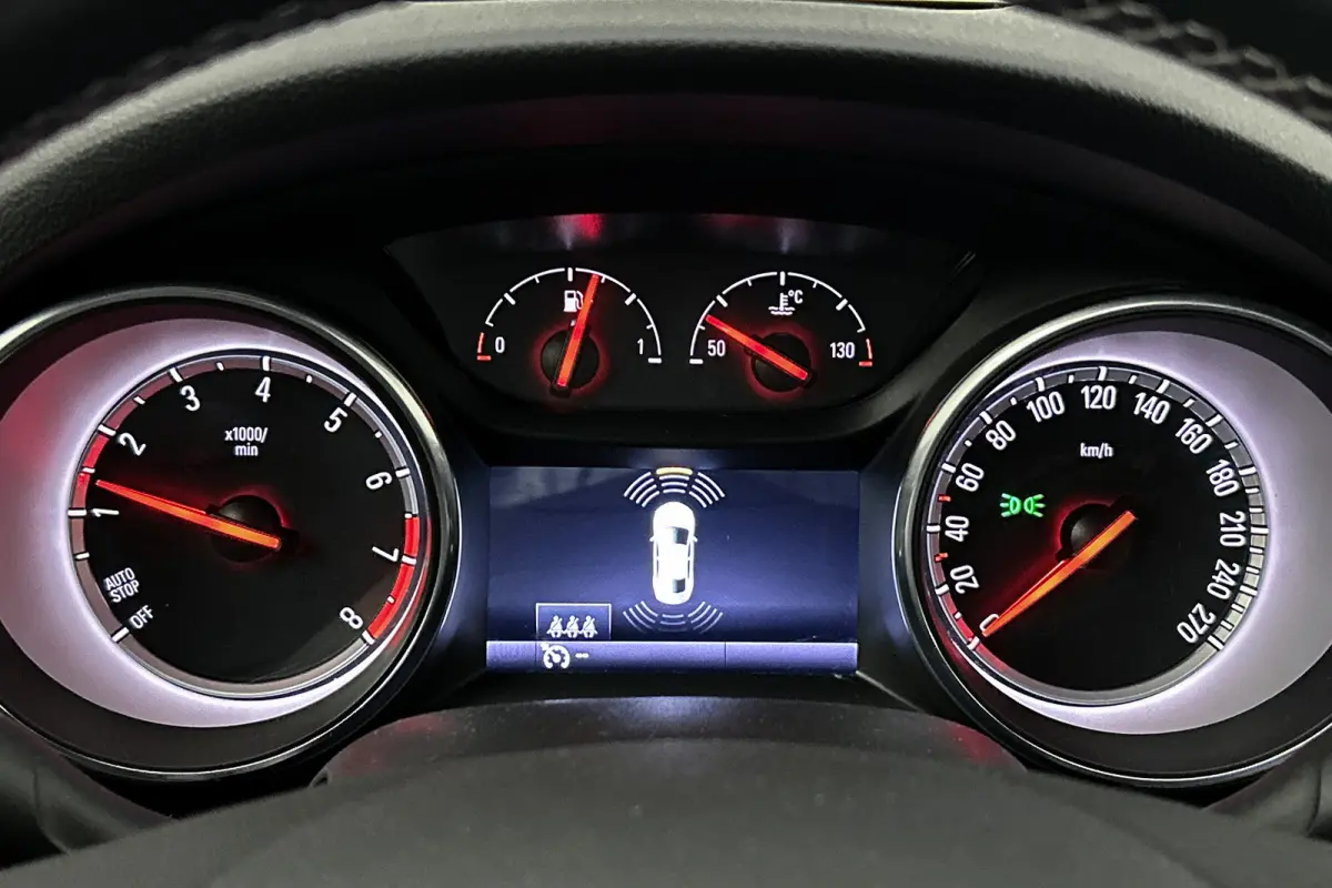 1.0 Turbo | Camera | Trekhaak | Navigatie | Apple Carplay