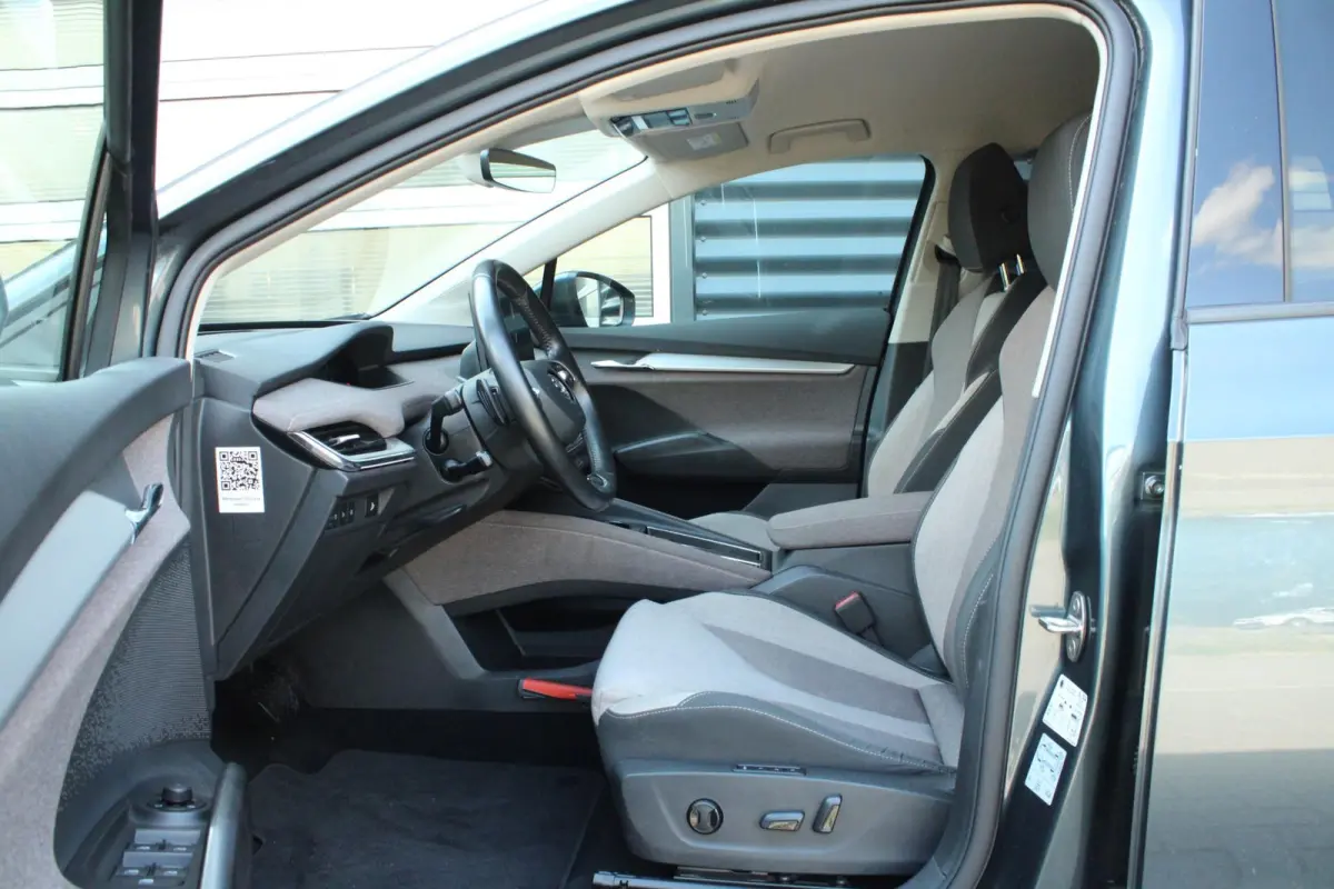 60 180pk First Edition | SoH 93% | Trekhaak | Adaptieve Cruise Control | Stoelverwarming