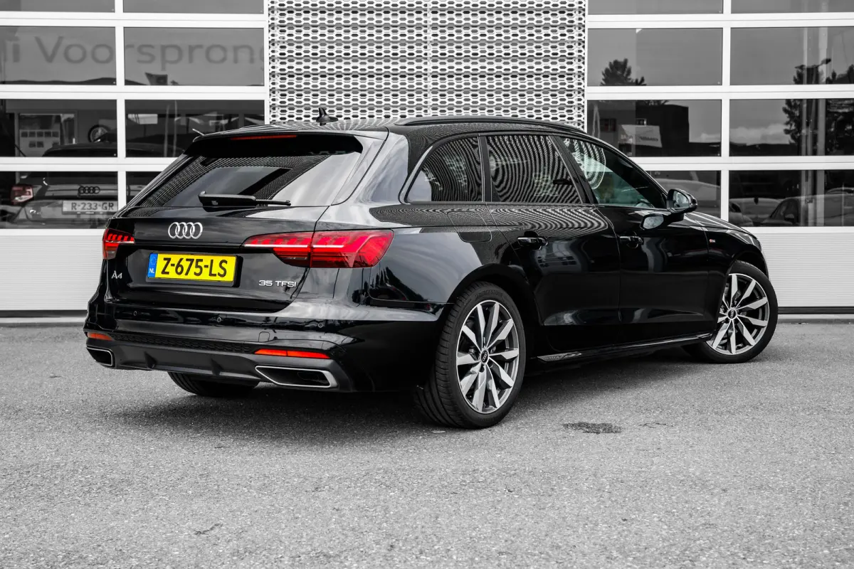 35 TFSI S edition Competition 150PK | Stoelverw. voor | Parkeer hulp voor & achter | Sfeerverlichting | 18''LMV
