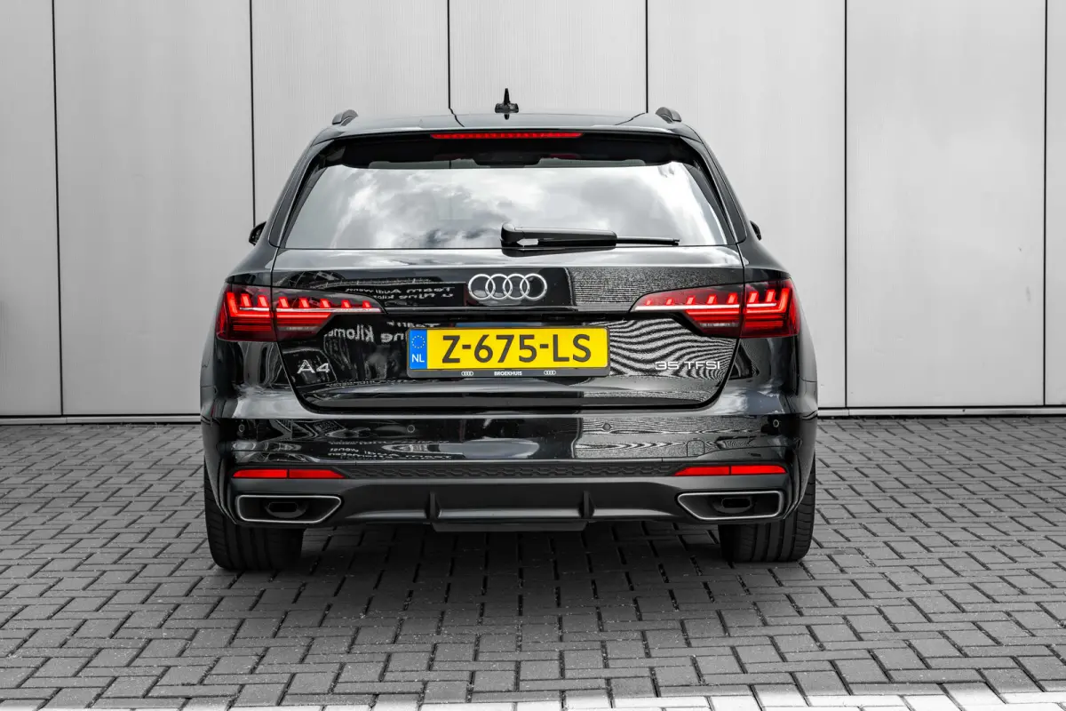 35 TFSI S edition Competition 150PK | Stoelverw. voor | Parkeer hulp voor & achter | Sfeerverlichting | 18''LMV