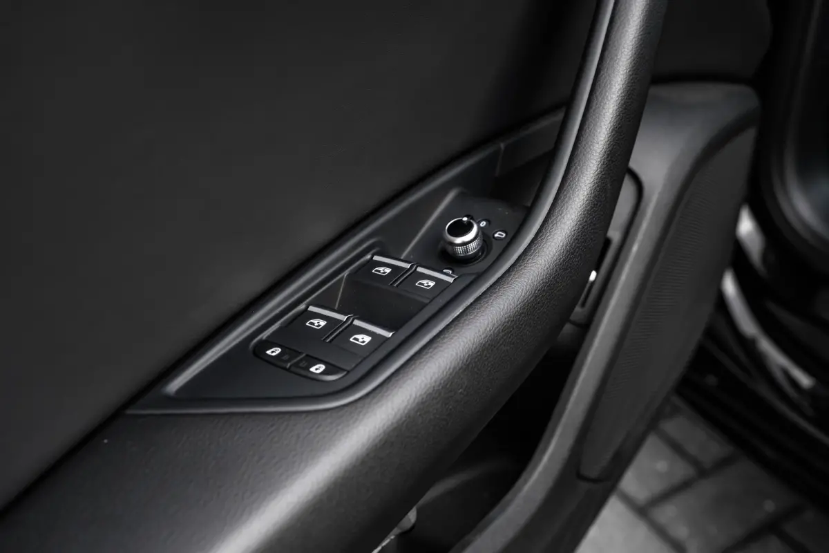 35 TFSI S edition Competition 150PK | Stoelverw. voor | Parkeer hulp voor & achter | Sfeerverlichting | 18''LMV