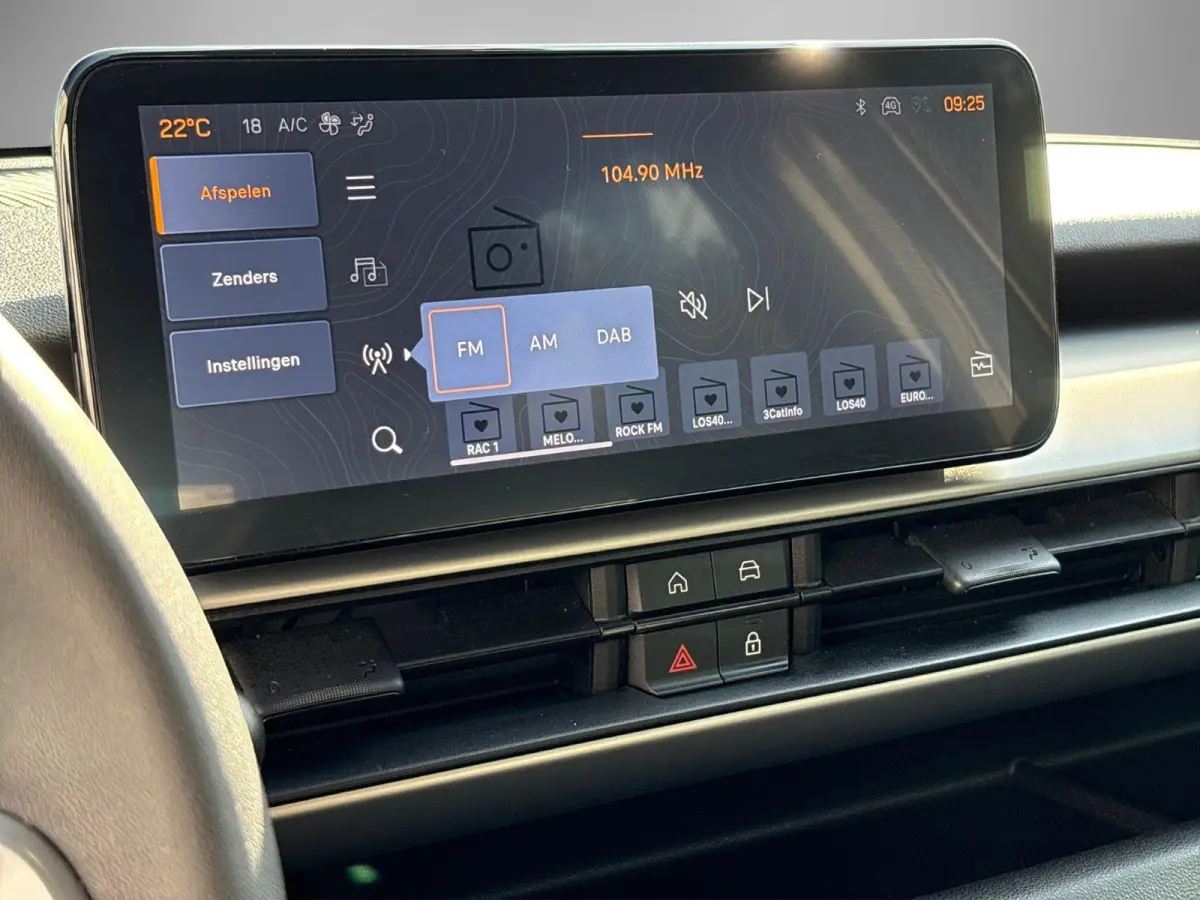 1.2 e-Hybrid Altitude
