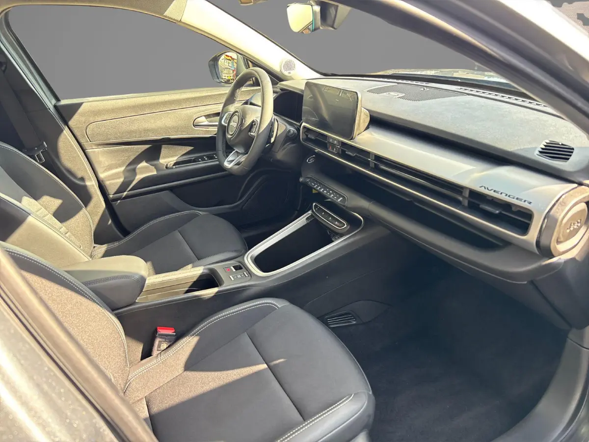 1.2 e-Hybrid Altitude