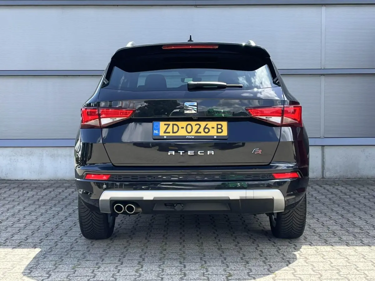 1.5 TSI FR 150pk DSG Business Intense | Trekhaak | Leer | Camera Rondom