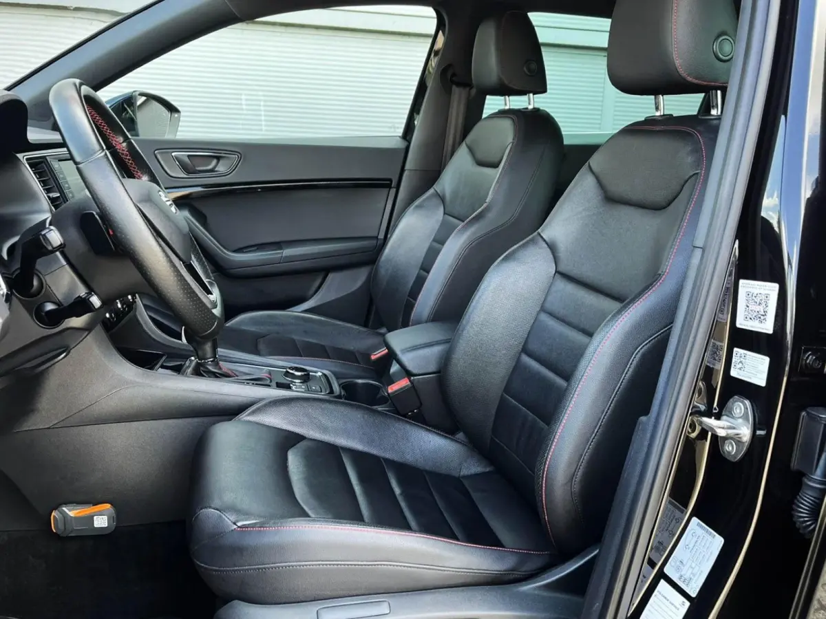 1.5 TSI FR 150pk DSG Business Intense | Trekhaak | Leer | Camera Rondom