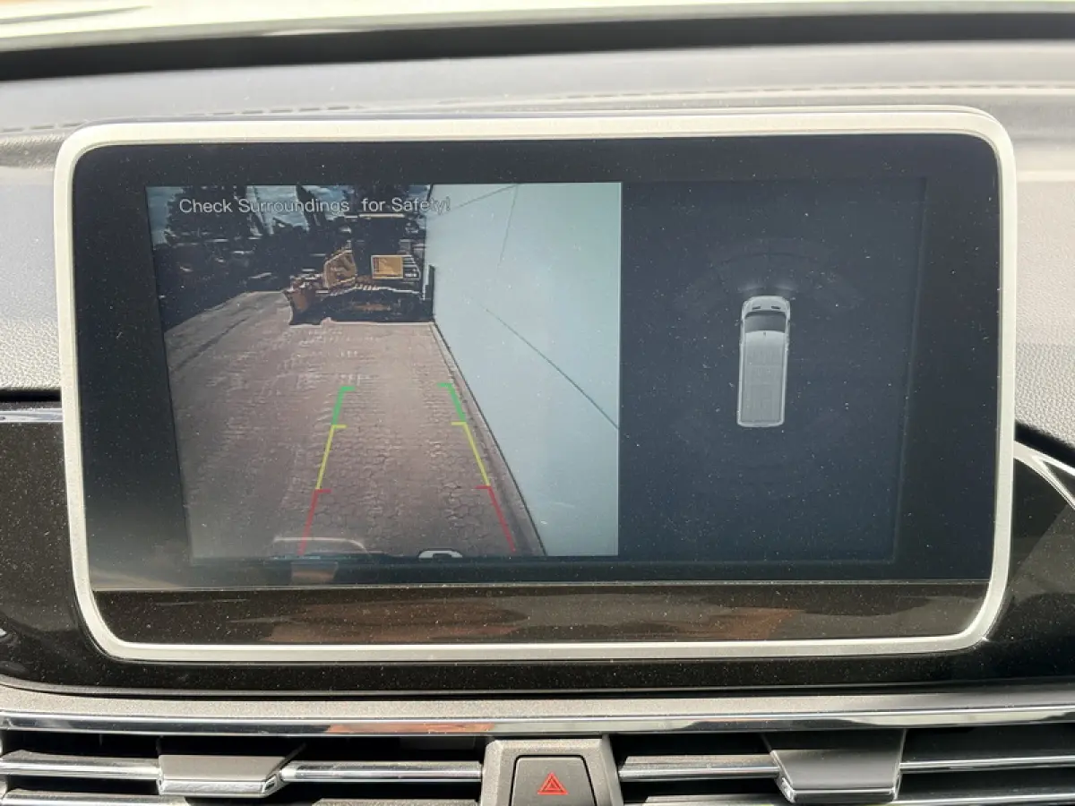 89 kWh 204PK L3H2 Elektrische Koelwagen Vriezer Dual Thermo King -22°C/22°C Camera Cruise Control Apple Carplay Parkeersensoren Koel Koeler Kühl Kühler Kühlwagen Kühlkasten Frigo Vries