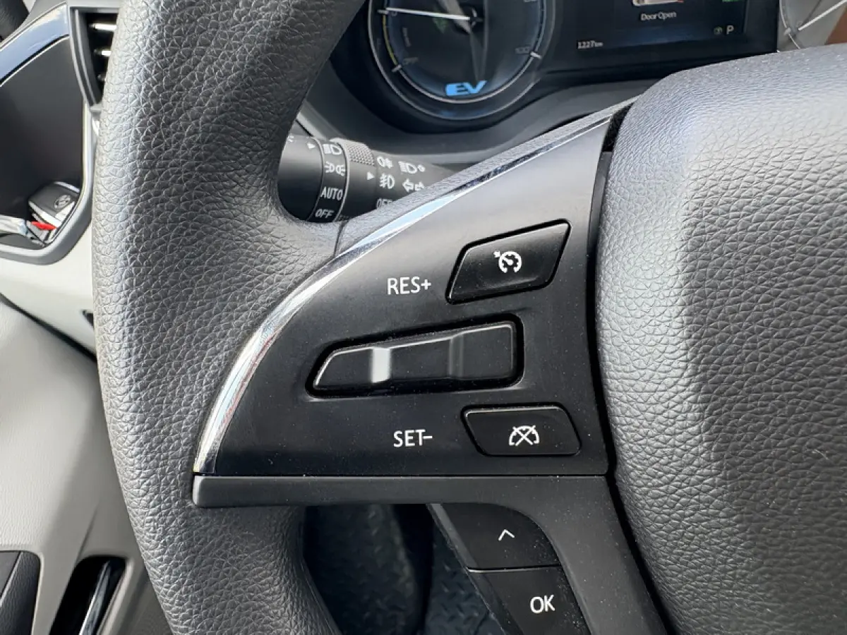 89 kWh 204PK L3H2 Elektrische Koelwagen Vriezer Dual Thermo King -22°C/22°C Camera Cruise Control Apple Carplay Parkeersensoren Koel Koeler Kühl Kühler Kühlwagen Kühlkasten Frigo Vries