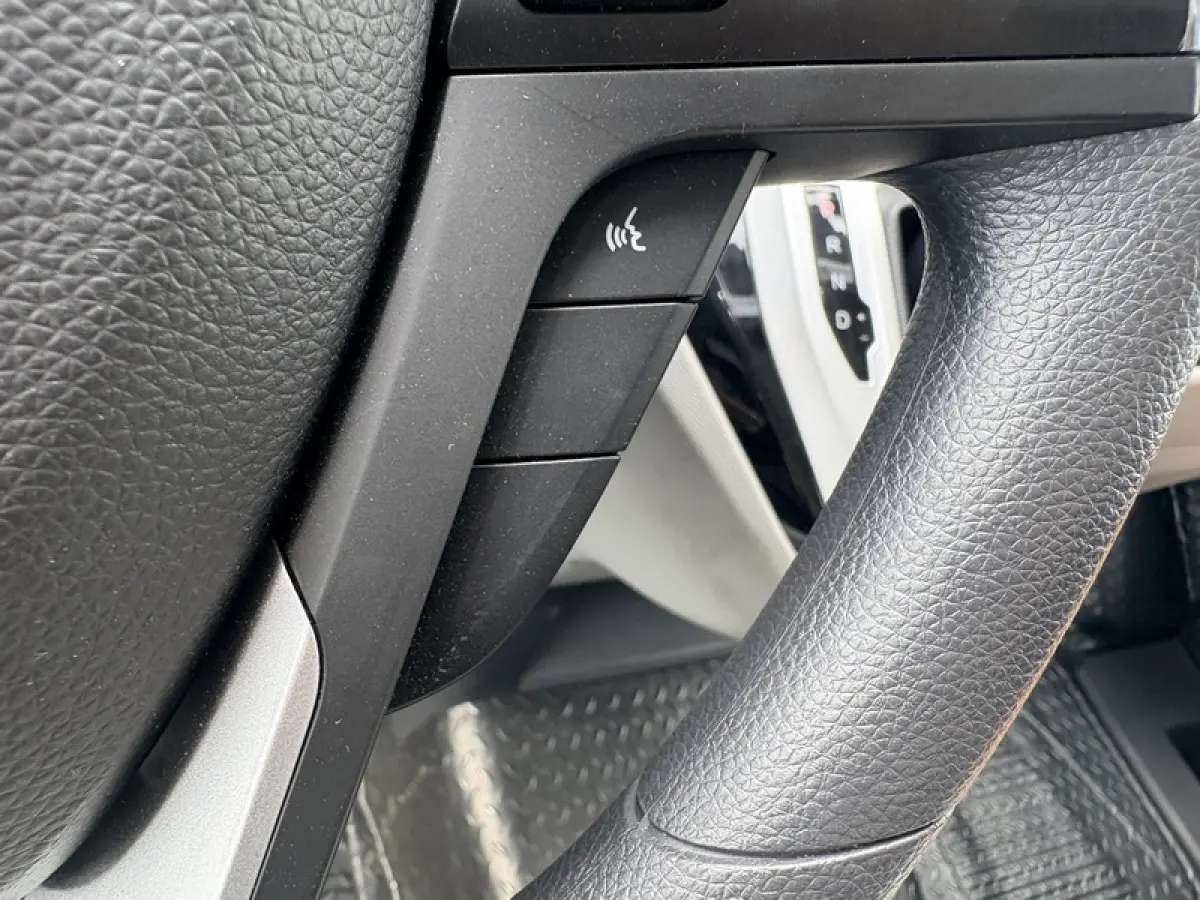 89 kWh 204PK L3H2 Elektrische Koelwagen Vriezer Dual Thermo King -22°C/22°C Camera Cruise Control Apple Carplay Parkeersensoren Koel Koeler Kühl Kühler Kühlwagen Kühlkasten Frigo Vries