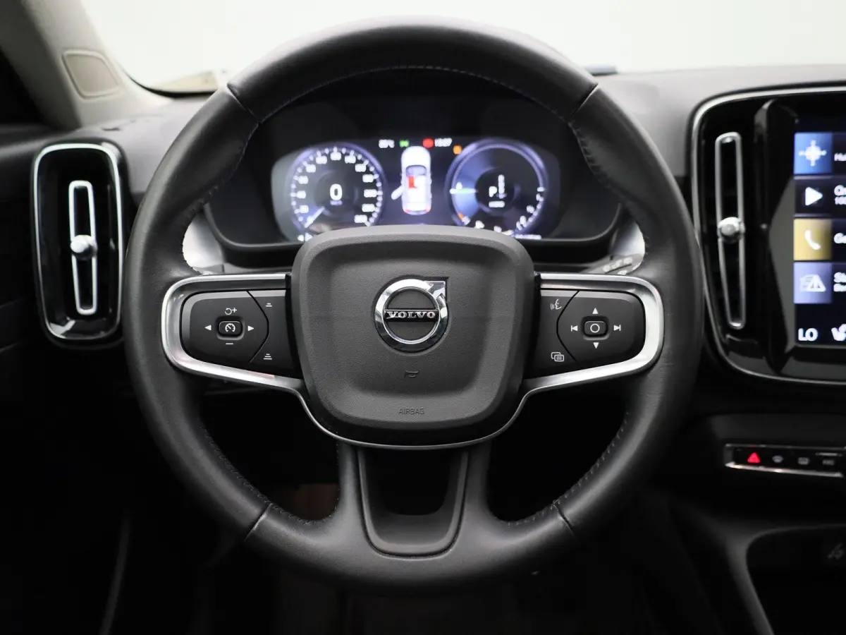 1.5 T4 Inscription Expression | Automaat | Leder |  Panoramadak | Harman Kardon | Apple Carplay / Android Auto | Virtual Cockpit | Stoel- Stuurverwarming | Elektrische Achterklep | Achteruit
