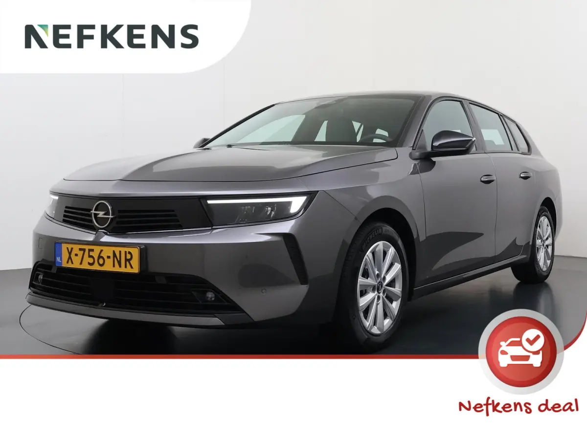 ST 130pk Level 2 | 1ste eigenaar | Trekhaak | AppleCarPlay/Android | Climate | LED lampen