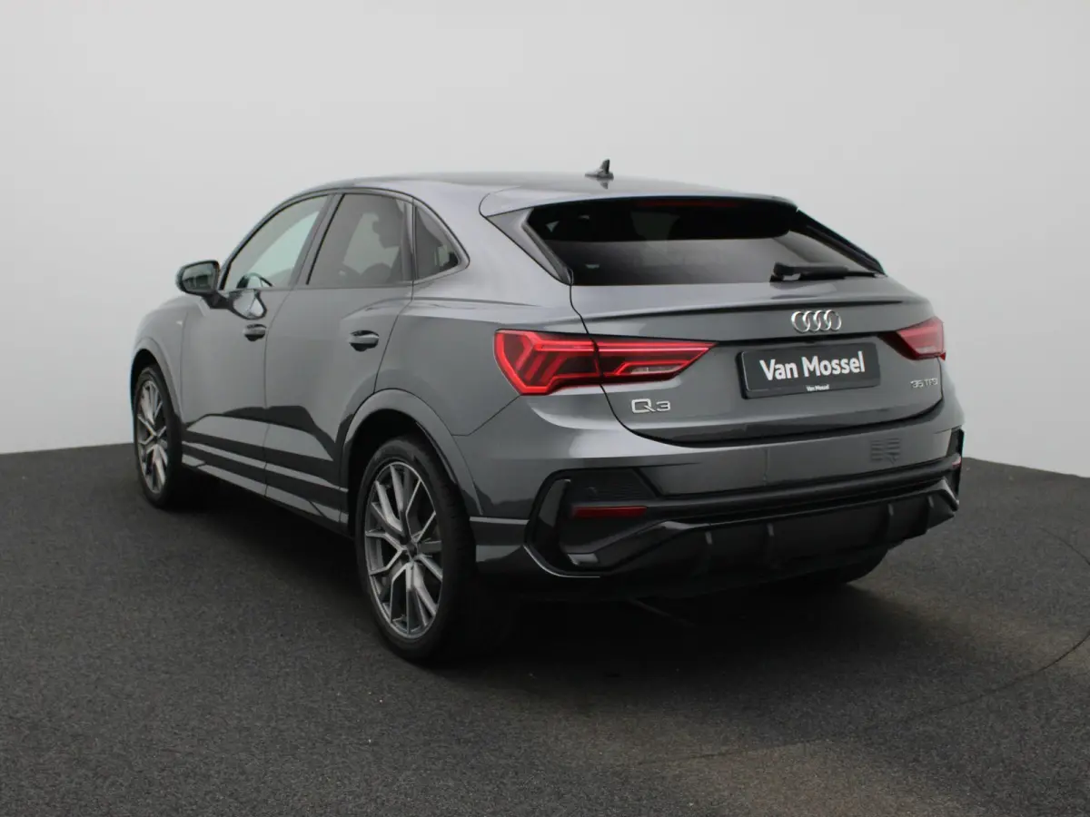 35 TFSI S Edition | 2x S-Line | Automaat | Leder | Apple Carplay / Android Auto | Stoelverwarming | Navigatie | Camera | Sfeerverlichting | Parkeersensoren | Cruise Control | Elektrische Ach
