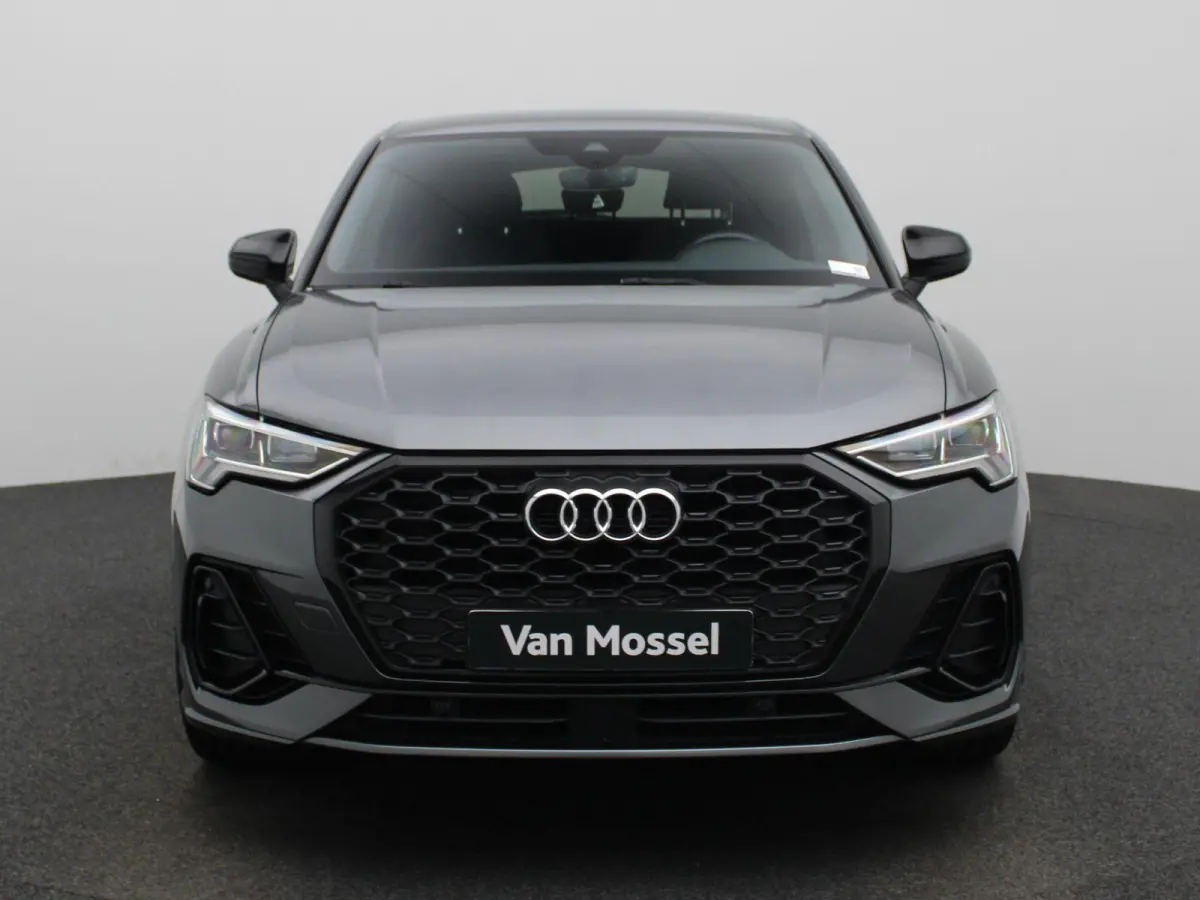 35 TFSI S Edition | 2x S-Line | Automaat | Leder | Apple Carplay / Android Auto | Stoelverwarming | Navigatie | Camera | Sfeerverlichting | Parkeersensoren | Cruise Control | Elektrische Ach