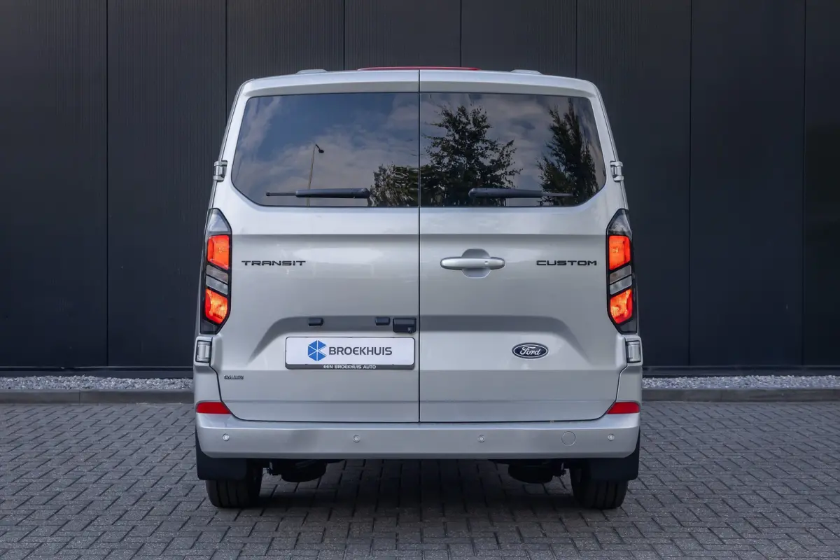 340 2.5 PHEV L2H1 Limited | 8-persoons | Verlengde garantie (5 jaar)