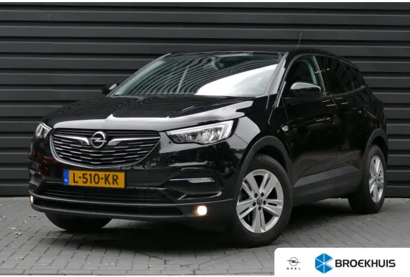 1.2 TURBO 130PK BUSINESS EDITION / CAMERA / TREKHAAK / STOEL-STUURVERWARMING / 17"LMV / NAVI / LED / AIRCO / PDC / BLUETOOTH / CRUISECONTROL / 2E EIGENAAR / SCHITTERENDE STAAT !!