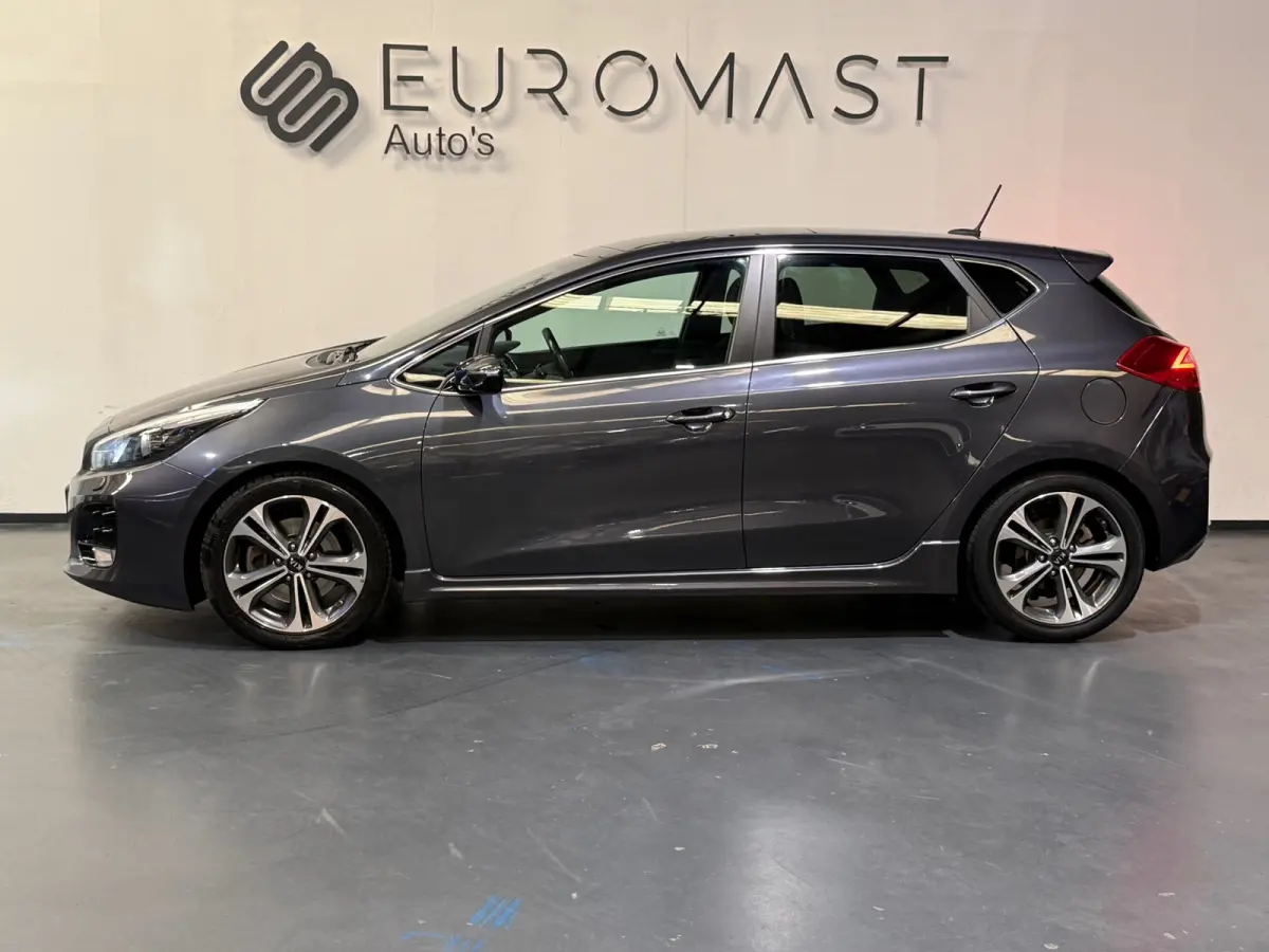 Cee'd 1.0 T-GDi GT-Line Schuifdak Navi Airco Pdc Nieuwe Apk