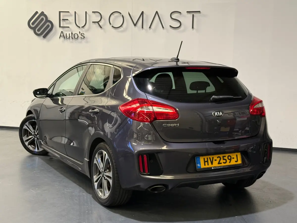Cee'd 1.0 T-GDi GT-Line Schuifdak Navi Airco Pdc Nieuwe Apk