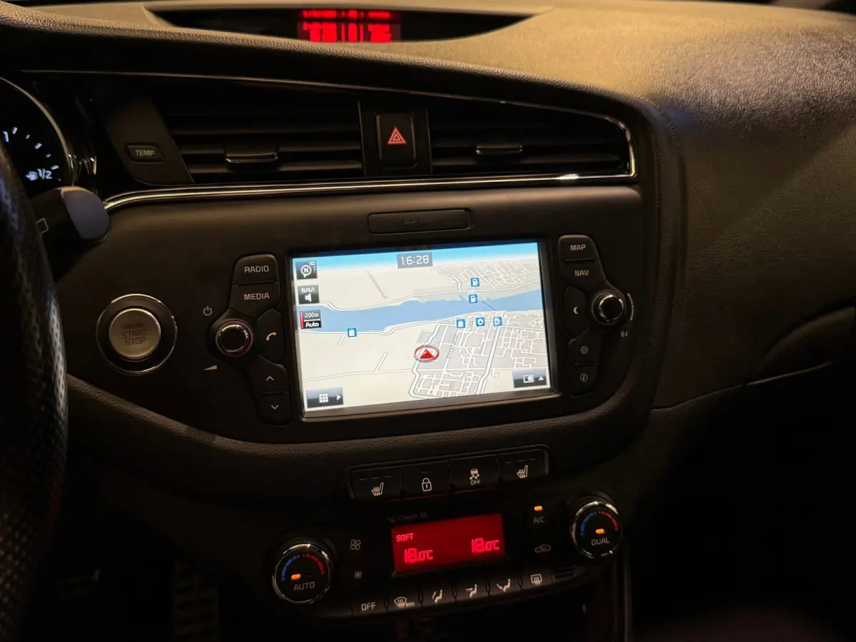 Cee'd 1.0 T-GDi GT-Line Schuifdak Navi Airco Pdc Nieuwe Apk