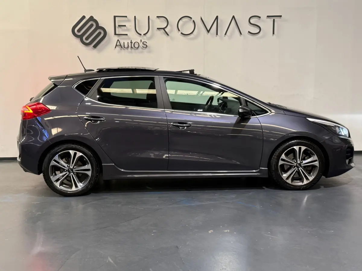 Cee'd 1.0 T-GDi GT-Line Schuifdak Navi Airco Pdc Nieuwe Apk