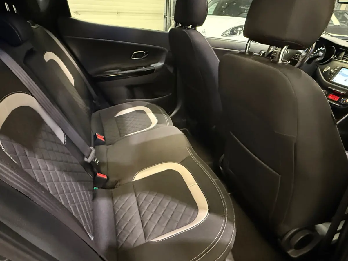 Cee'd 1.0 T-GDi GT-Line Schuifdak Navi Airco Pdc Nieuwe Apk
