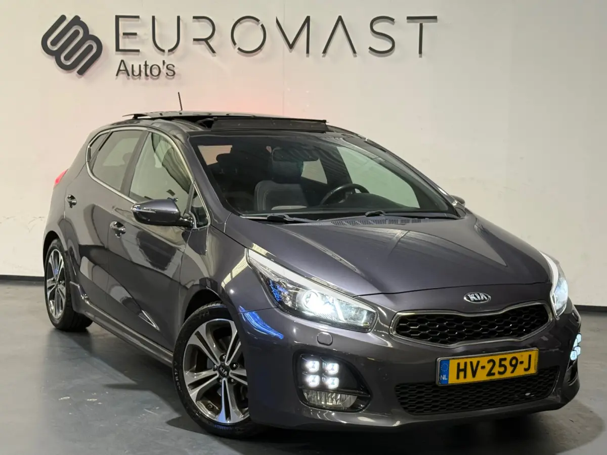 Cee'd 1.0 T-GDi GT-Line Schuifdak Navi Airco Pdc Nieuwe Apk