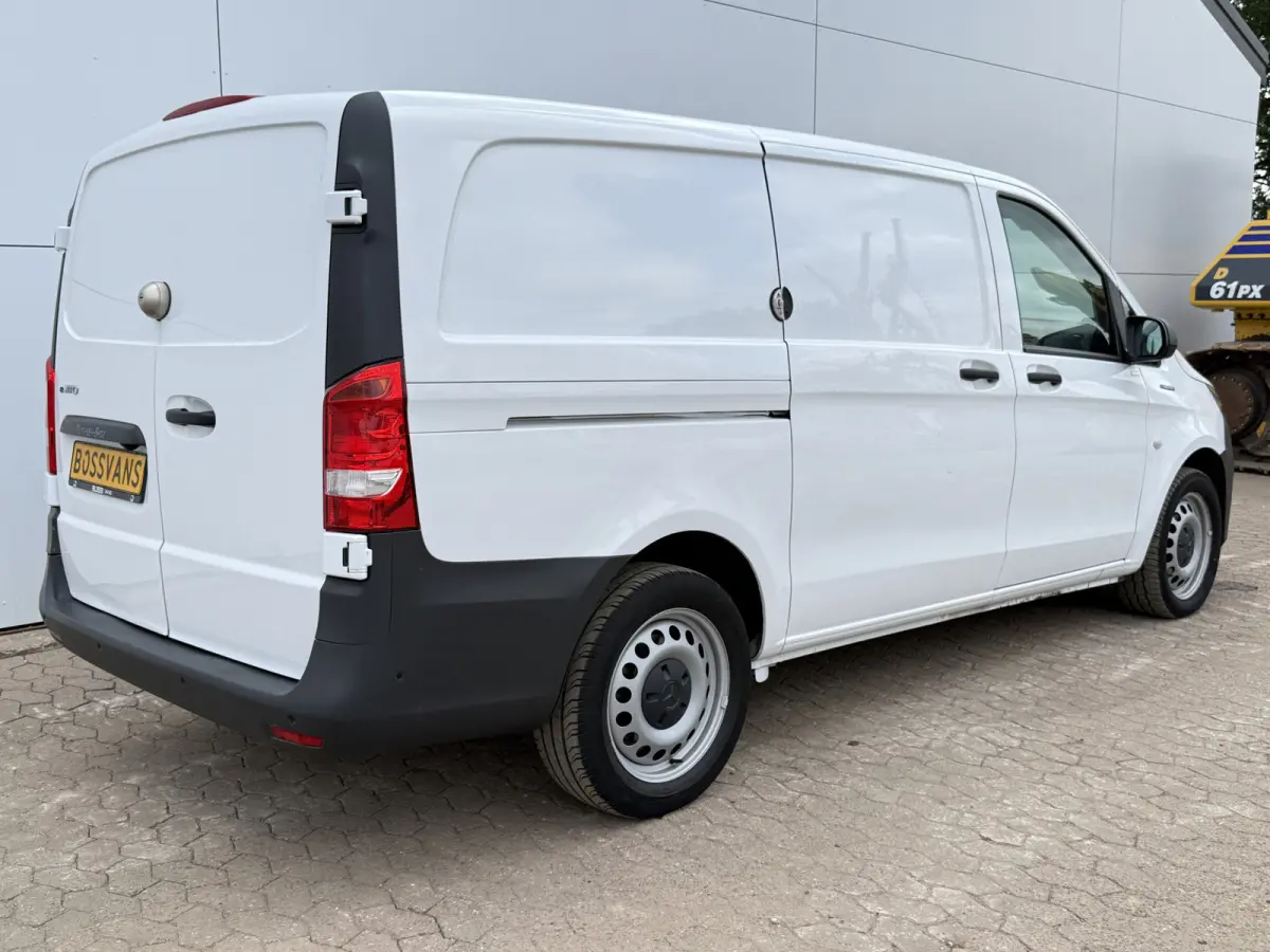 112 66 kWh 280km WLTP 97% (SOH) Snelladen L2H1 Climate Control Cruise Control Carplay Camera Stoelverwarming