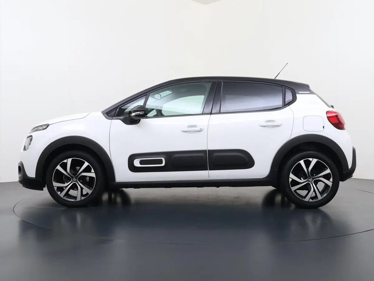 1.2 Shine | 1ste eigenaar | Camera | LED lampen | Navigatie | Climate | AppleCarPlay/Android