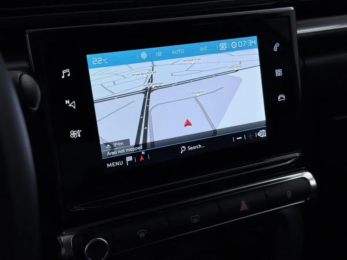 1.2 Shine | 1ste eigenaar | Camera | LED lampen | Navigatie | Climate | AppleCarPlay/Android