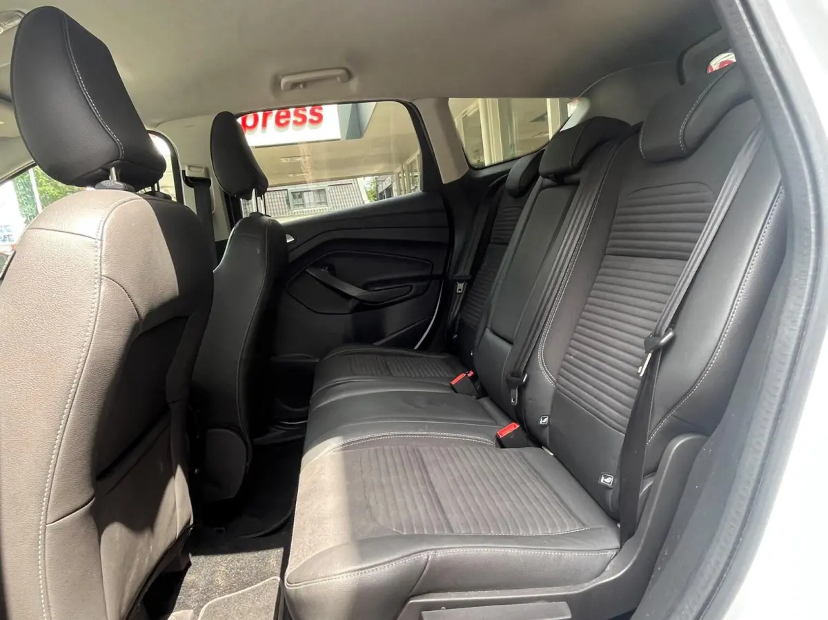 1.5 EcoBoost Titanium Climat, Cruise, Pdc, Trekhaak, LM..