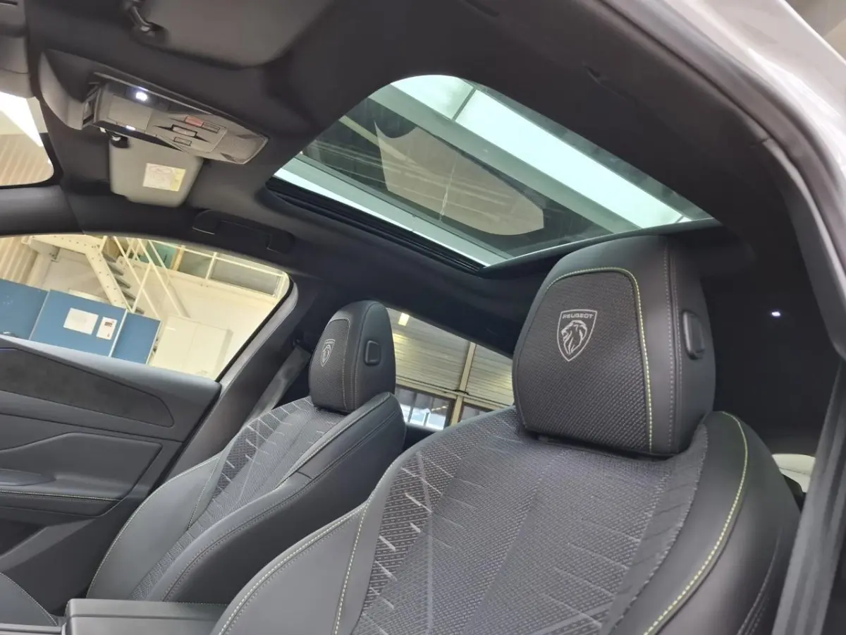 1.6 Plug-in Hybrid 195 GT tot 8 Jaar Garantie | Schuif-/Kanteldak | Navigatie | 360 Camera | Climate Control | Adaptive Cruise | !