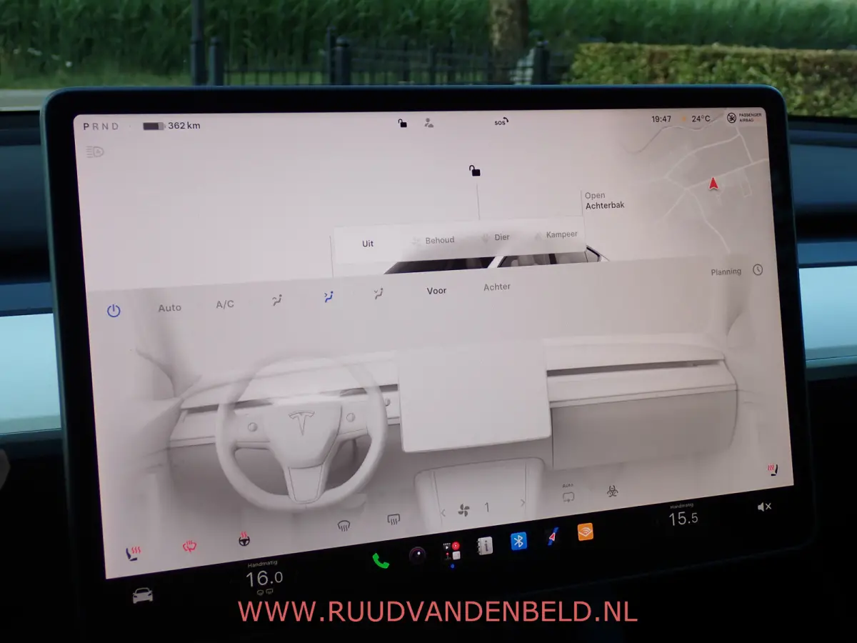 Long Range AWD 75kWh 90%SOH TREKHAAK + 20-INCH / PREMIUM-WHITE INTERIEUR